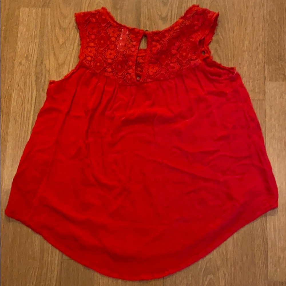Red blouse - Picture 3 of 4